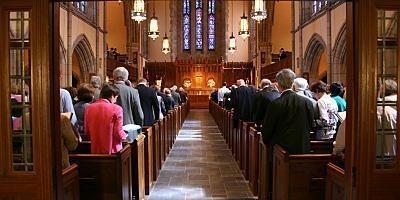 Indoor photo of congregation in Bryn Mawr Presbyterian Church Sanctuary